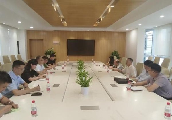 中鑫优配 两校联手搞大事，资源共享学生赢，未来教育会怎样？