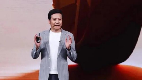 信弘配资 雷军的演讲失去了“魔力”